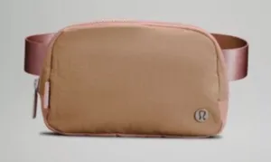 Lululemon Belt Bag thumbnail 1