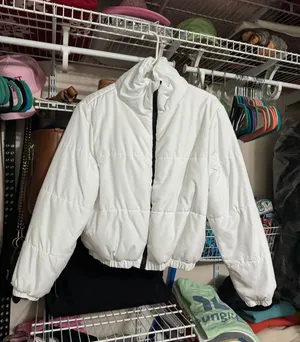 White Puffer Jacket thumbnail 1