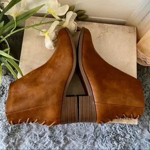 Qupid Faux Leather Booties thumbnail 4