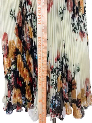 Roberto Cavalli Silk Cream Floral Pleated V-Neck Mini Swing Dress thumbnail 8