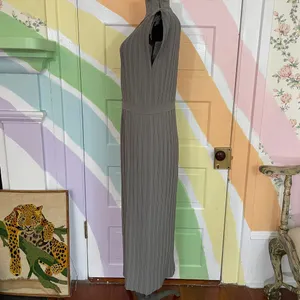Club Monaco Fossil Green Micro Pleated Column Midi Dress Banded Waist Sz 00 💚🎀 thumbnail 7