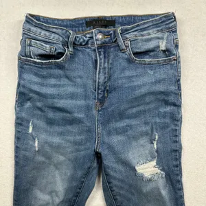 Risen Women’s High Rise Distressed Jeans Size 29 Raw Hem Skinny Ankle thumbnail 3