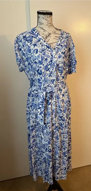 croft & barrow Blue and White Floral Midi Dress with Tie Waist thumbnail 1