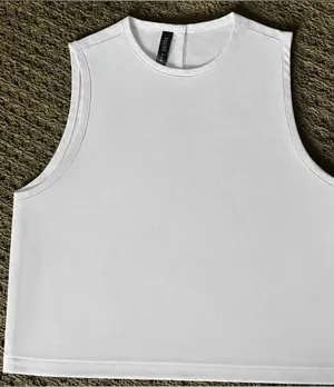 VUORI Trestles Twill Crop Tank Top size M Sand Work Travel Athleisure thumbnail 1