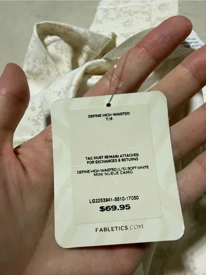 Fabletics NWT Define high-waisted soft white 7/8 leggings large MSRP$70 thumbnail 6