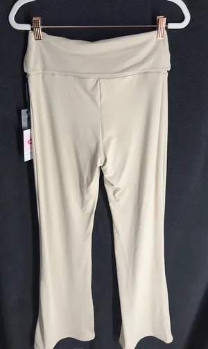 Kimberly Foldover Flare Leggings thumbnail 4