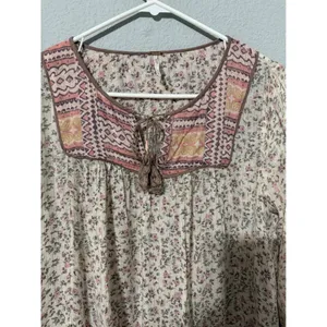 Free People Blouse S Floral Metallic Tassel Peasant Blouse Pink Cream Cottage thumbnail 3
