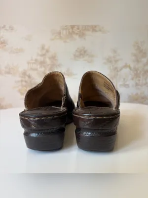 Vintage Y2K B.O.C. Fairycore Dark Brown Leather Clog Mules thumbnail 3
