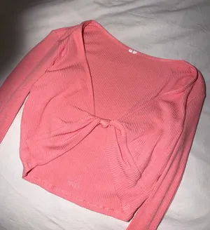 Alo yoga coral long sleeve ballet knot Pilates top size small thumbnail 1