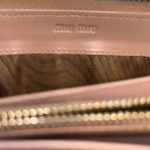 Authentic Miu Miu Leather Tan Zippy Wallet thumbnail 5