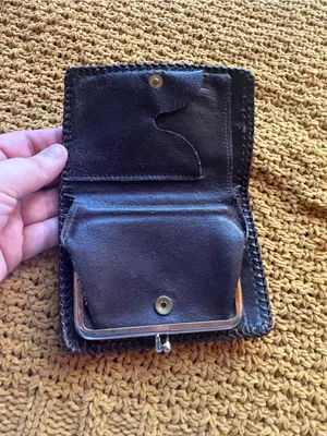 Handmade Vintage Tooled Leather Floral Kiss Lock Wallet Coin Purse thumbnail 4