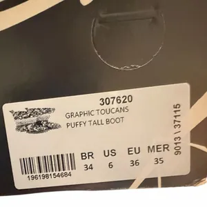 NEW Farm Rio Puffy Tall Rainbow Snow winter Boots Graphic Toucan Print Size 6 thumbnail 9