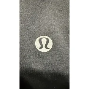Lululemon Black Active Tank Top with Built-in Shelf Bra and Adjustable Straps thumbnail 4