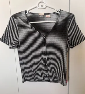 Levi’s Striped Shirt Short Sleeve thumbnail 1