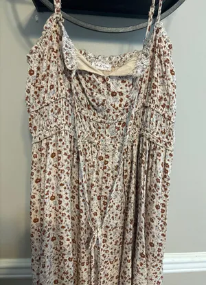 Blush & Day Spaghetti strap maxi dress thumbnail 2