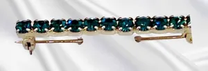 Vintage green cut glass bar brooch. thumbnail 1