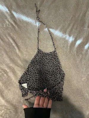 Brandy Melville Floral Halter Crop Top thumbnail 3