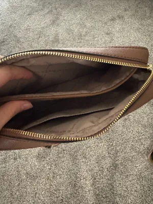 Michael Kors Purse thumbnail 3