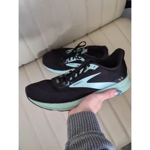 Brooks Black Running Shoes 8.5 with Light Blue Accents thumbnail 2