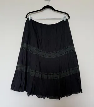 Vintage Y2K Black Lace Tiered Peasant Skirt Midi thumbnail 1