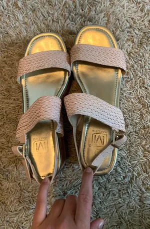 Platform Pink Sandals Size 8 thumbnail 2