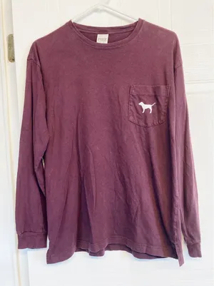 PINK Victoria's Secret Long Sleeve T-Shirt Women XS Plum Pocket Graphic Tee‎ thumbnail 1