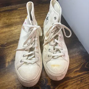 Converse White Hi Lift Platform‎ Floral Embroidered Sneakers Size 8 thumbnail 3