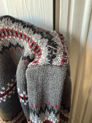 Chaps Men’s Chunky Sweater thumbnail 4