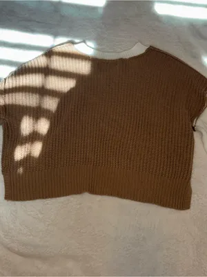 No Comment NY LA Colorblock V-Neck Cable & Rib Knit Sweater thumbnail 3