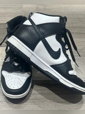 Nike Dunk High “Panda” women’s size 7.5 thumbnail 1
