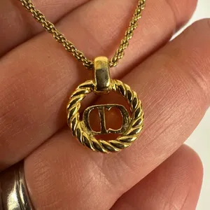 Christian Dior CD Logo Gold Tone Pendant Necklace thumbnail 7
