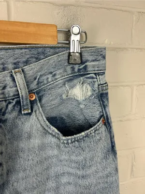 Levi’s Cotton Distressed Denim Jeans Size 29 thumbnail 11