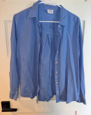 Gap Button Down Shirt thumbnail 1