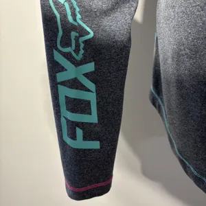 Fox Head Hoodie Top Womens Large Gray Long Sleeve Zip Pocket Graphic Lightweight thumbnail 9