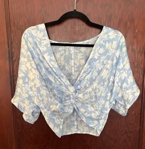 Mittoshop Blue Floral Crop Top thumbnail 1