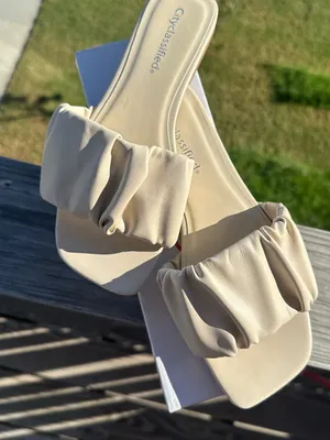 Cityclassified Neutral Ruched Slide Sandals in Cream thumbnail 1