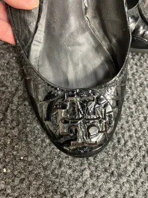 Tory Burch Shoes Reva Flats Patent Croc Leather size 7 black ballet thumbnail 2