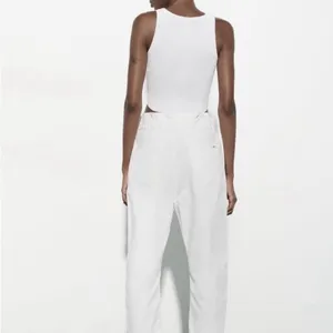 ZARA Size 2 White Paperbag Jeans thumbnail 2