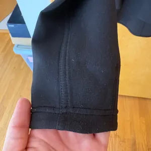 Lululemon Going Places Hooded Jacket Womens 8 Black Full Zip Hoodie Long‎ Hem thumbnail 2