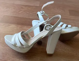 Chinese Laundry White Strappy Heels thumbnail 5