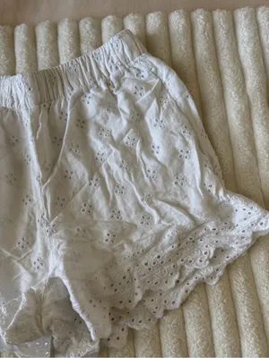 Abercrombie & Fitch White Eyelet Cotton Sleep Shorts thumbnail 3