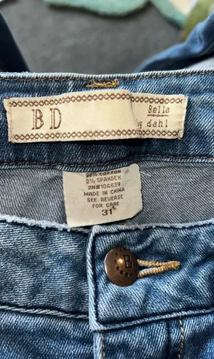 Bella Dahl Women’s Stretch Bootleg Jeans thumbnail 4