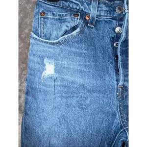 Levi’s 501 Distressed Medium Wash Button Fly Raw Hem Jeans Size 27 #774 thumbnail 5
