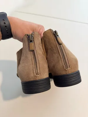 Eileen Fisher Carver Sandal‎ Size 7.5 Brown Nubuck Leather Criss Cross Capsule thumbnail 4