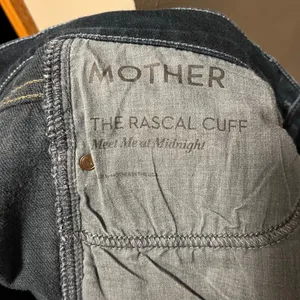Mother The Rascal Cuff Meet Me at Midnight Jeans Women's 26 Dark‎ Wash Denim thumbnail 8