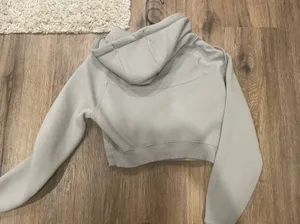 Alphalete Cropped Hoodie thumbnail 5
