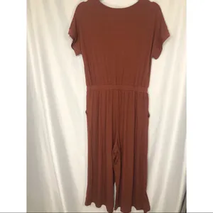 Flowy capris jumpsuit thumbnail 4