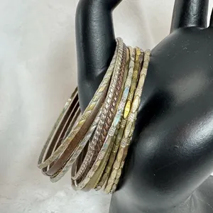 Vintage Set of 15 Stacking Bracelets Silver Gold Copper Tones thumbnail 2