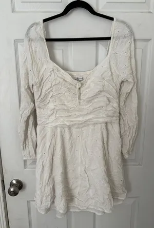 Hollister White Romper thumbnail 1