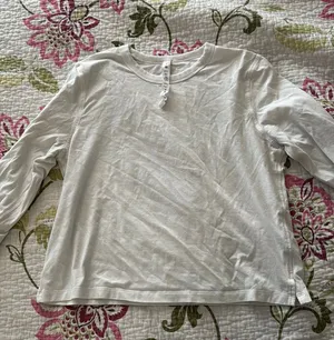 Lululemon long sleeve  thumbnail 1